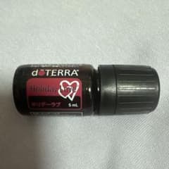 超メルカリ市期間出品 doTERRA ドテラ　エスケープシリーズ ホリデートリオ 新品未開封】doTERRAドテラ ホリデーラブ エッセンシャルオイル5ml