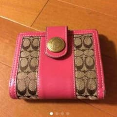 COACH財布のサムネイル