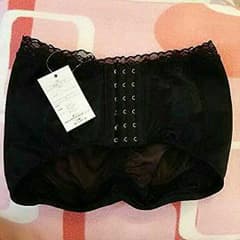大きいサイズ☆新品・未使用②枚セット☆骨盤ベルトのサムネイル