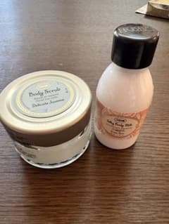 SABON ボディスクラブ & シルキーボディミルクのサムネイル