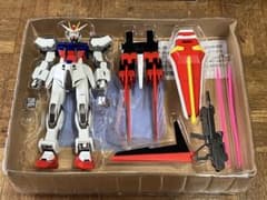 ストライクガンダム CHOGOKIN メタルマテリアルモデルのサムネイル