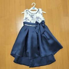 翌日配送　フォーマルドレス　130　紺　ビーズのサムネイル