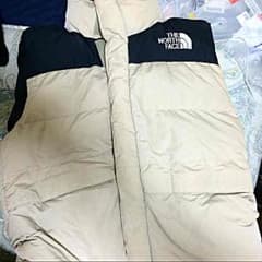 THE NORTH FACE ザ ノース フェイス ダウンベストのサムネイル