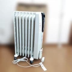 暖房】 デロンギ デジタル ラディアント オイルヒーター KHD4108-BK