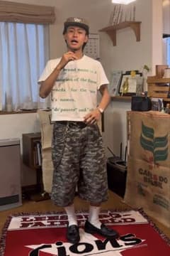 Deaile 短丈 Tシャツ S ニット着用のサムネイル