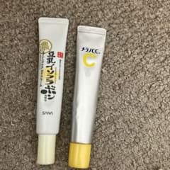 豆乳イソフラボンアイクリームとメラノCCのサムネイル