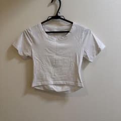 バックオープン クロップド丈 半袖Tシャツ ホワイトのサムネイル