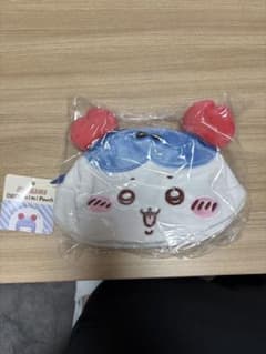 ちいかわ なりきりミミポーチのサムネイル