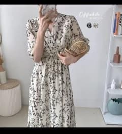 花柄シフォンワンピースのサムネイル