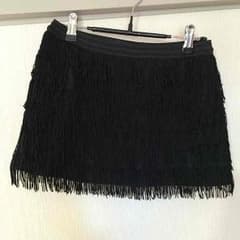 【お値下げできます】ZARA フリンジスカートのサムネイル