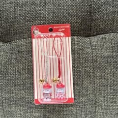 Hello Kitty 広島東洋カープ ストラップ 2個セットのサムネイル