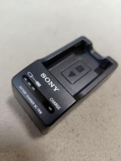 Genuine SONY α6000 Battery Charger BC-TRW