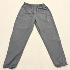 美品 NIKE ナイキ ウーブンランニングパンツ グレー Mサイズ