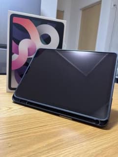 ipad air4 64GB wifiモデル　美品・ケース付きのサムネイル
