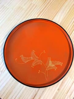 輪島塗の漆器のお盆のサムネイル