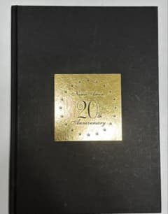 安室奈美恵 20th Anniversary 写真集のサムネイル