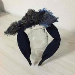 美品☆リボンのカチューシャのサムネイル