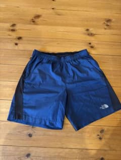 THE NORTH FACE FLASHDRY ショートパンツ Sのサムネイル