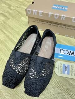 ✨大人気✨新品！トムス toms スリッポン モロッコ クローシェ 22.5のサムネイル