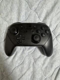 Nintendo Switch Pro Controller ブラックのサムネイル