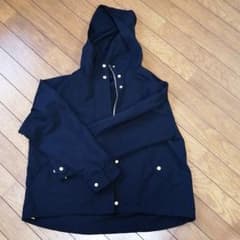 GU☆  美品  マウンテンパーカーのサムネイル