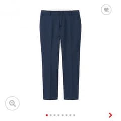 ”uniqlo” ストレッチクロップドパンツのサムネイル