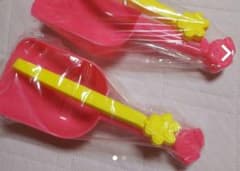 子供さん用の砂遊びスコップ&袋止めクリップ付きのサムネイル