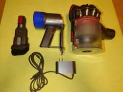 01さん専用　ダイソン掃除機　SV 10 コードレスクリーナ 　　ジャンクのサムネイル