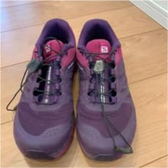 SaLomonスニーカー24.5センチのサムネイル