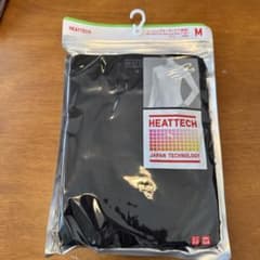 【新品未使用】ユニクロHEATTECH ブラック Mサイズのサムネイル