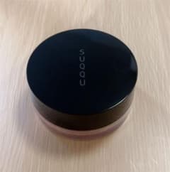 SUQQU オイル リッチ グロウ ルース パウダーのサムネイル