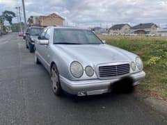 【希少美車】W210 メルセデス・ベンツ  Eクラス 車検長のサムネイル