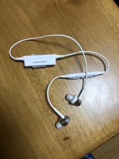 オーディオテクニカ Bluetoothイヤホンのサムネイル
