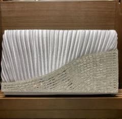 クラッチバッグのサムネイル