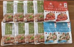 ユキグニファクトリー キノコのお肉食べるソース 雪国まいたけごはんの素詰め合わせのサムネイル