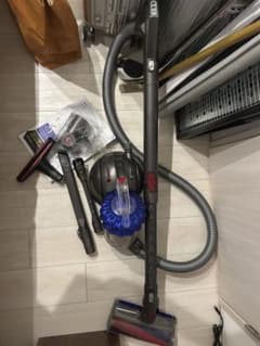 Dyson ballfluffy コード式掃除機本体 各種アタッチメント付きのサムネイル