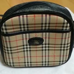バーバリー　ショルダー　バッグ　♡のサムネイル