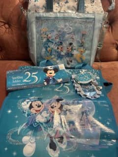 디즈니 25주년 수베니아 런치백, 주빌리 배치 4점 세트