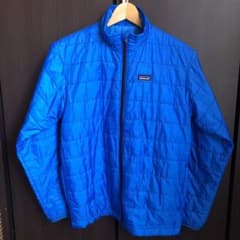 patagonia アウターXLサイズのサムネイル