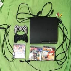 PS3 本体、コントローラ2個、ソフト3個、コード類4種セットのサムネイル