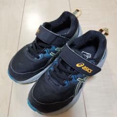 asics キッズスニーカー 17.5センチのサムネイル