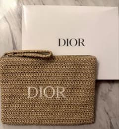 Diorノベルティ　ストロー刺繍ポーチ　箱付き正規品のサムネイル