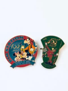 Disney 100 Years of Magic ピンバッジ 2個セットのサムネイル
