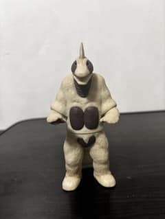 ウルトラ怪獣500 30 スノーゴン ライブサイン付き 当時物 - メルカリ