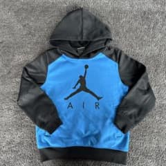 Jordan ジョーダン パーカー 110〜116㎝のサムネイル