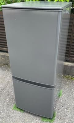 三菱冷凍冷蔵庫146L 低温ケース静音設計　LED照明 自動霜取り機能付20年製 三菱冷凍冷蔵庫 146L 低温ケース 静音 自動霜取り機能付き 2023年製