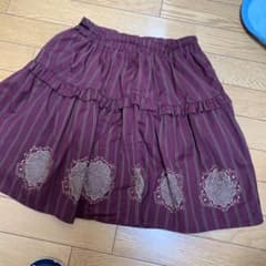 アクシーズファムのアリス風膝丈スカートのサムネイル
