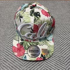 CALIFORNIA ボタニカル柄 スナップバック キャップのサムネイル
