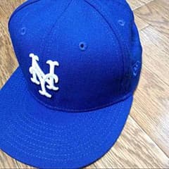 NEW ERAベースボールキャップused中古美品限定品？？のサムネイル