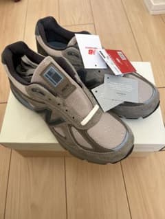 Auralee ✖️New Balance 990v4のサムネイル